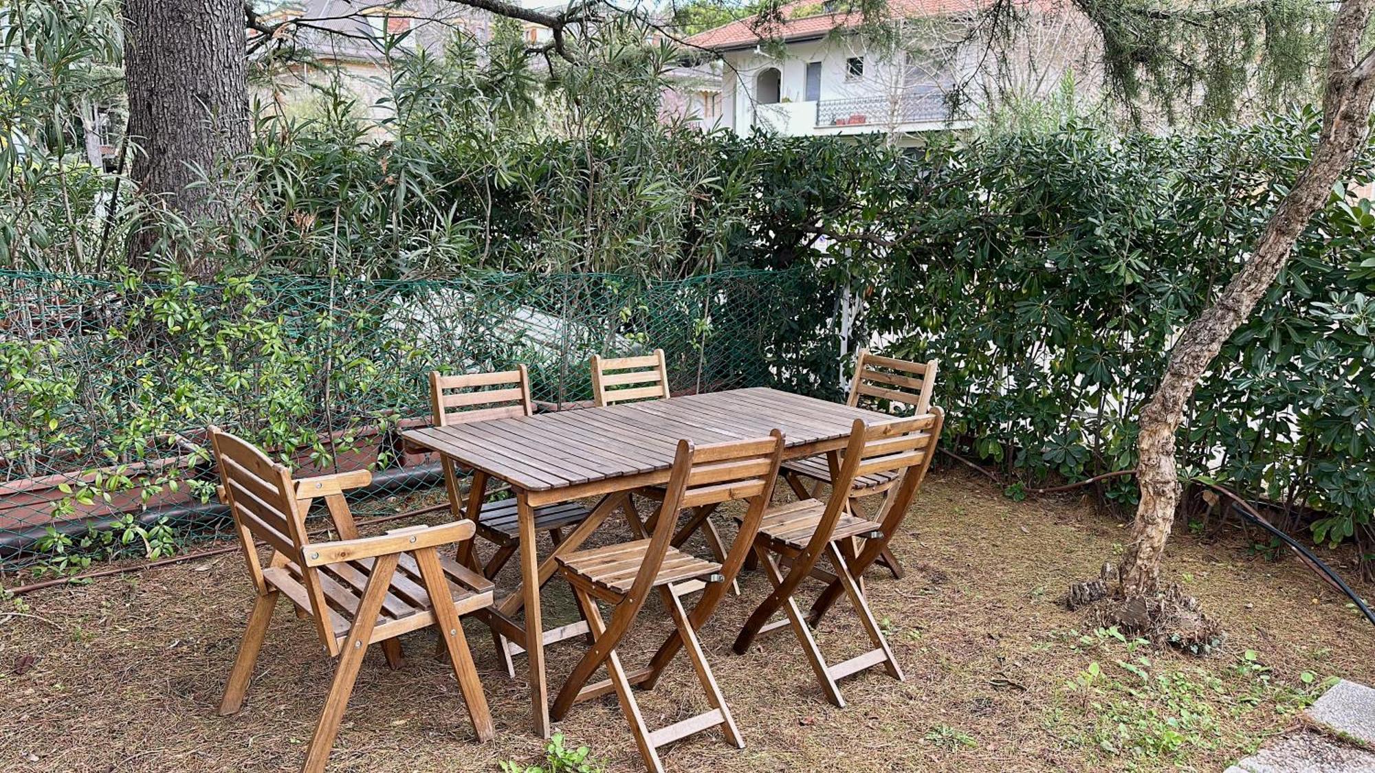 Appartamenti Villa Renata Riccione Buitenkant foto